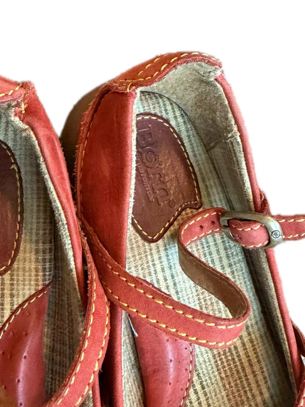 Born Rust Red Mary Jane Double Buckle Strap Flats Cushioned Size 7 Women's - Picture 3 of 11